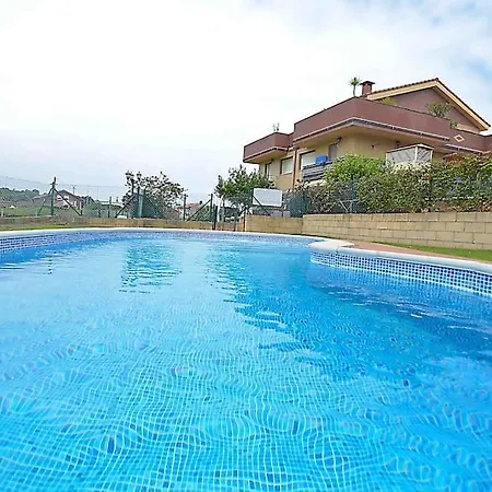 Apartment El De Santa Natalia By Just Miengo